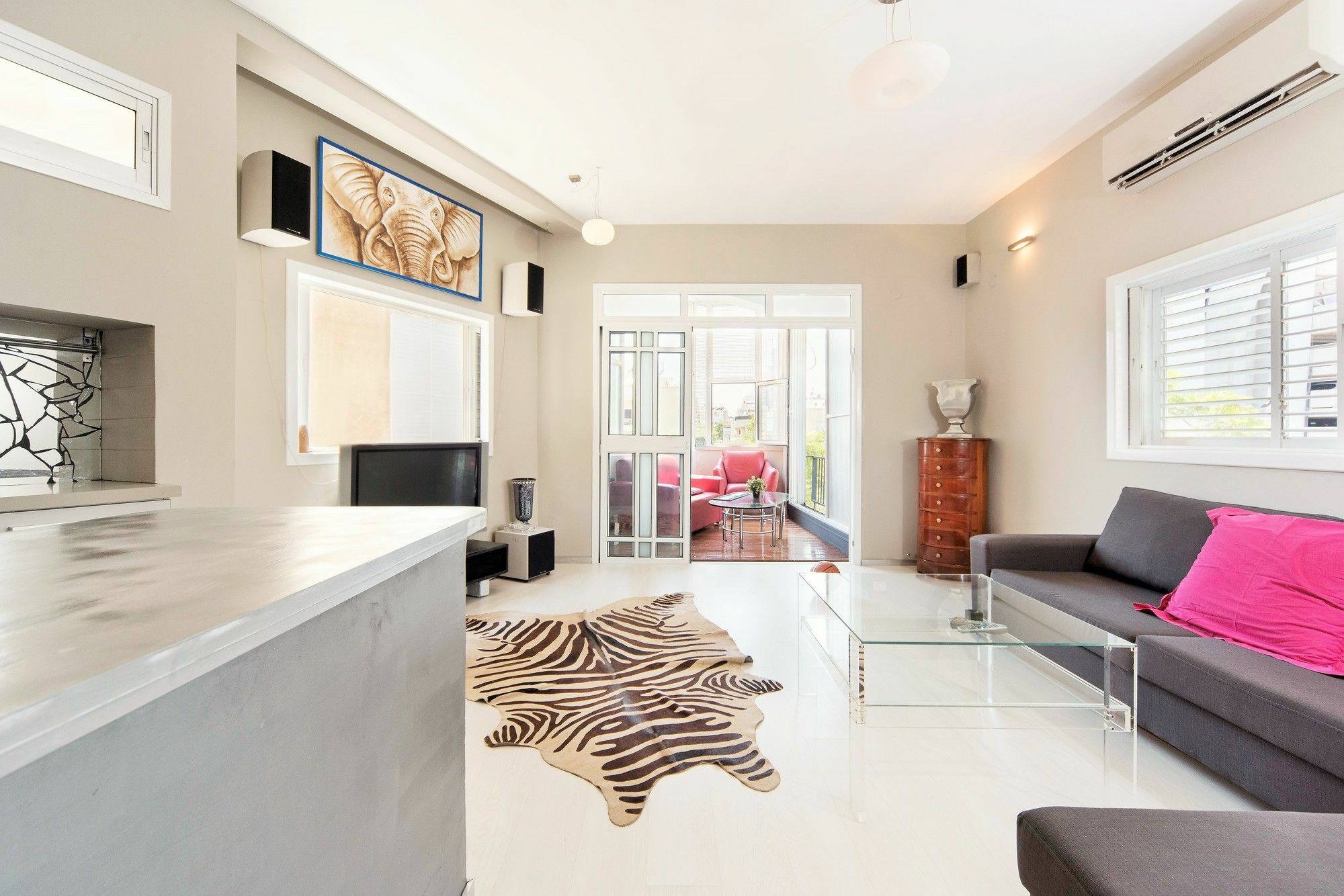 Апартаменты Stunning 2Bd W/ Private Balcony By Sea N' Rent Тель-Авив Экстерьер фото